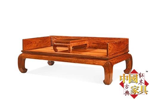 1 越南黃花梨三圍獨(dú)板羅漢床